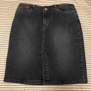 Vintage Old Navy stretch denim skirt